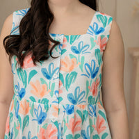 Valentina Square Neck Sleeveless Shift Dress In White Floral