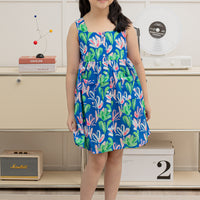 Vera Square Neck Sleeveless Shift Dress In Blue Floral