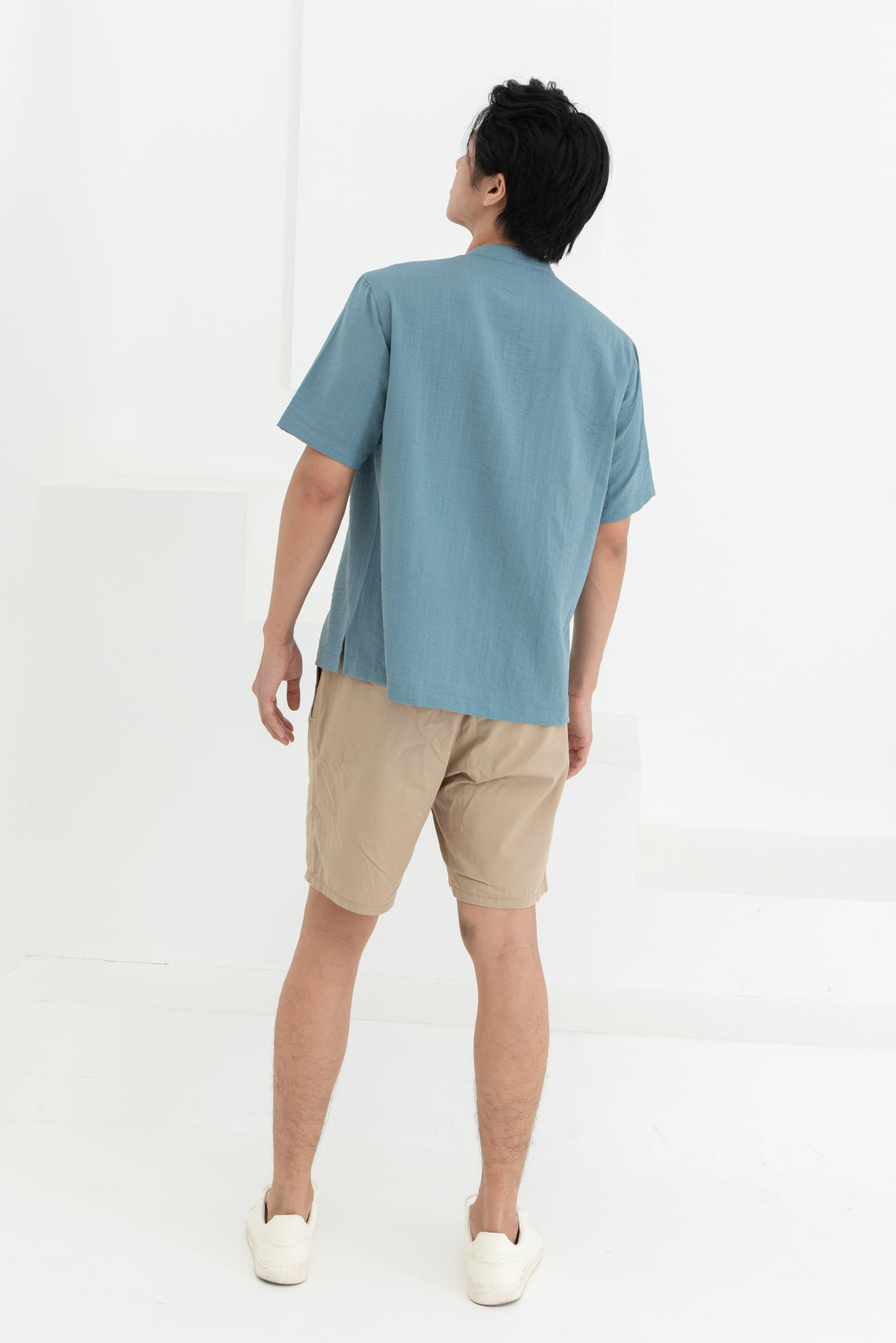 George Mandarin Collar Shirt In Sky Blue