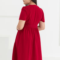 Jeanette Scalloped Neckline Dress In Carmine Red