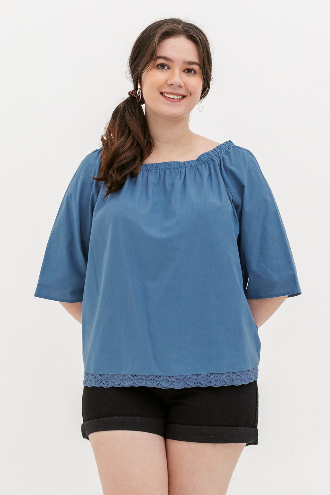 Mila Lace Top In Steel Blue