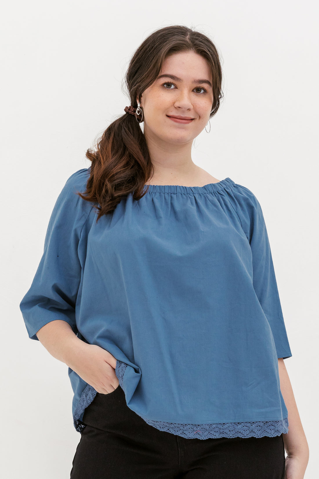 Mila Lace Top In Steel Blue