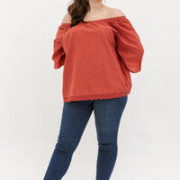 Mila Lace Top In Brick Red