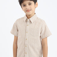 Ezra Button Shirt In Sand Stripes