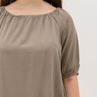 Eleanor Elastic Neckline Shift Dress In Sidewalk Grey