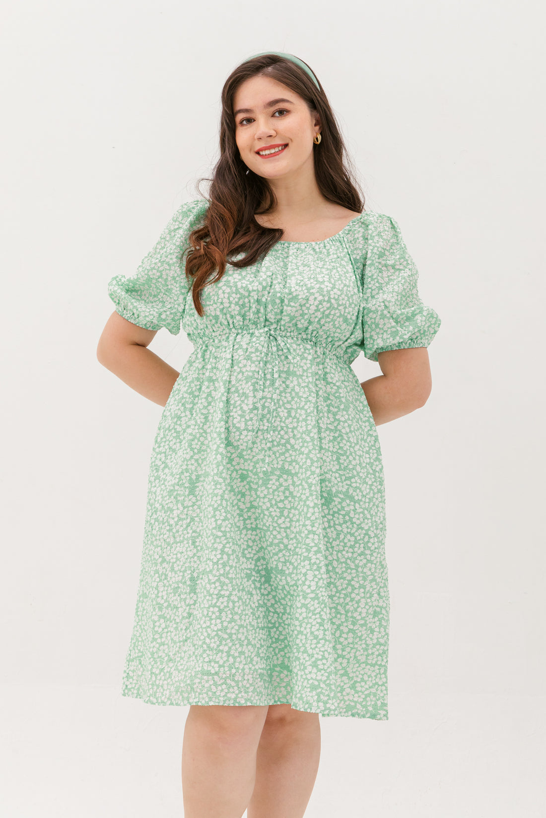 Sophia Textured Tie Dress In Spring Green