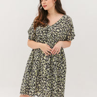 Hannah Babydoll Dress In Black-Green