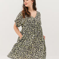 Hannah Babydoll Dress In Black-Green