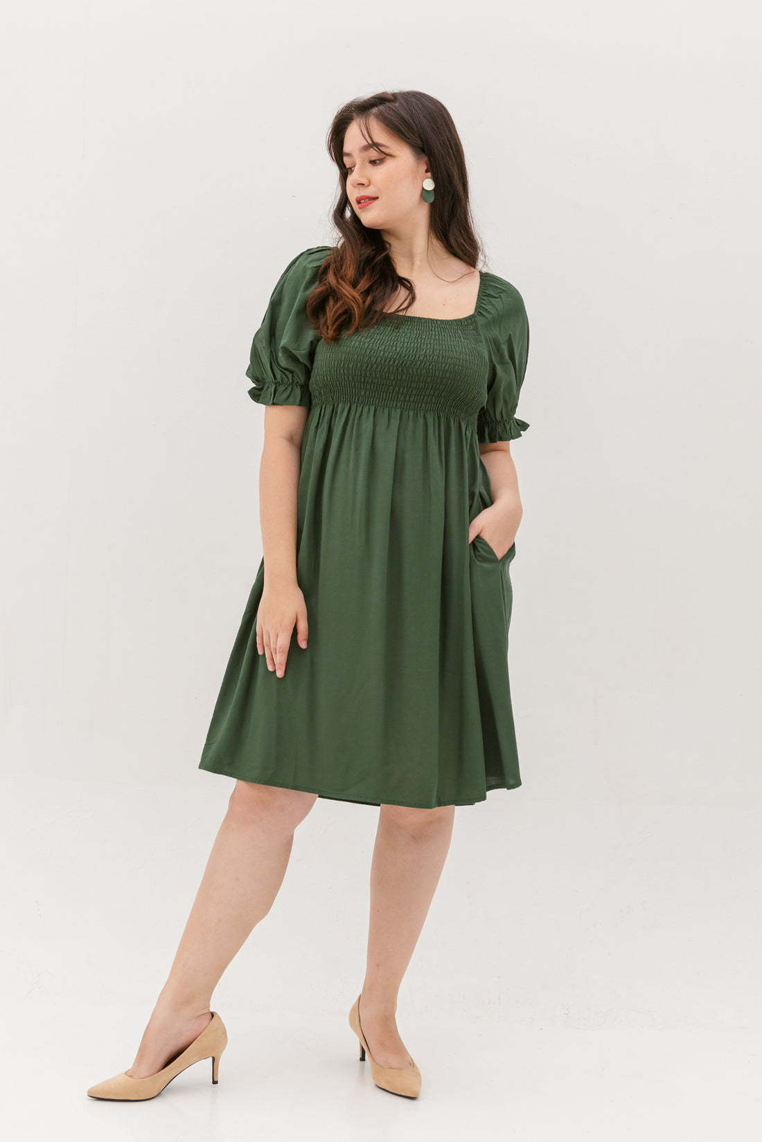 Shelley Smocked Dress In Forest Green