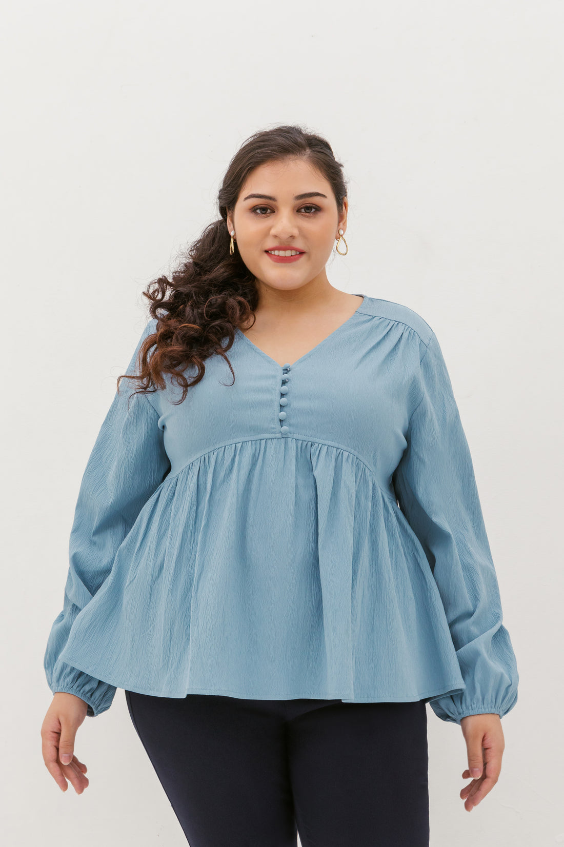 Bernadette Long-Sleeve Babydoll Top In Baby Blue