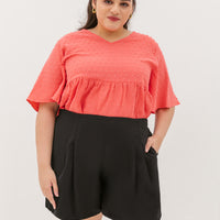 Gretel Front Pleated Shorts In Black