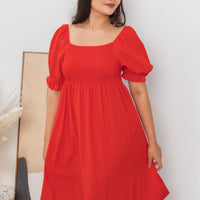 Shelley Smocked Dress In Scarlet Red