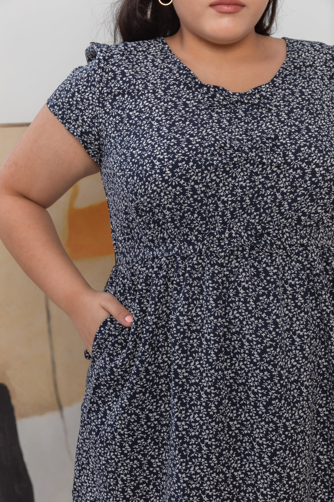 Rae Ribbon Dress In Navy Floral