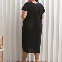 Victoria Pleated Dress In Onyx Black