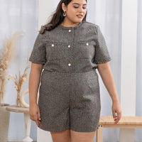 Ciara Tweed Shorts In Grey