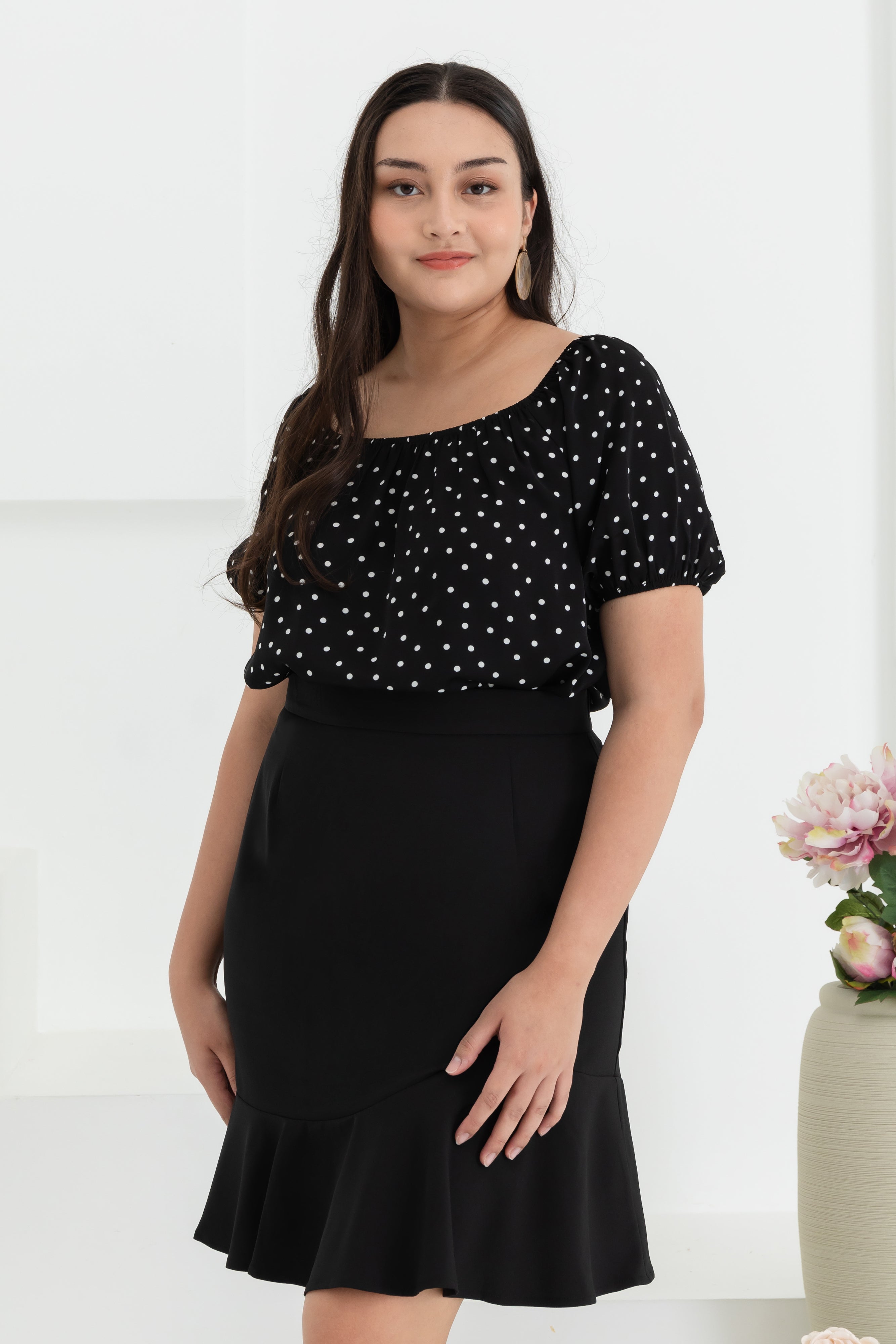 Plus size polka dot pencil clearance skirt