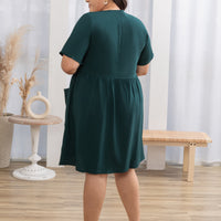 Olivia Buttoned Pocket Dress In Pine Green
