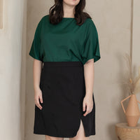 Tyra A-Line Knee Length Skort In Black