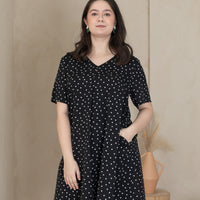 Leah V-Neck Shift Dress In Black Polka Dots