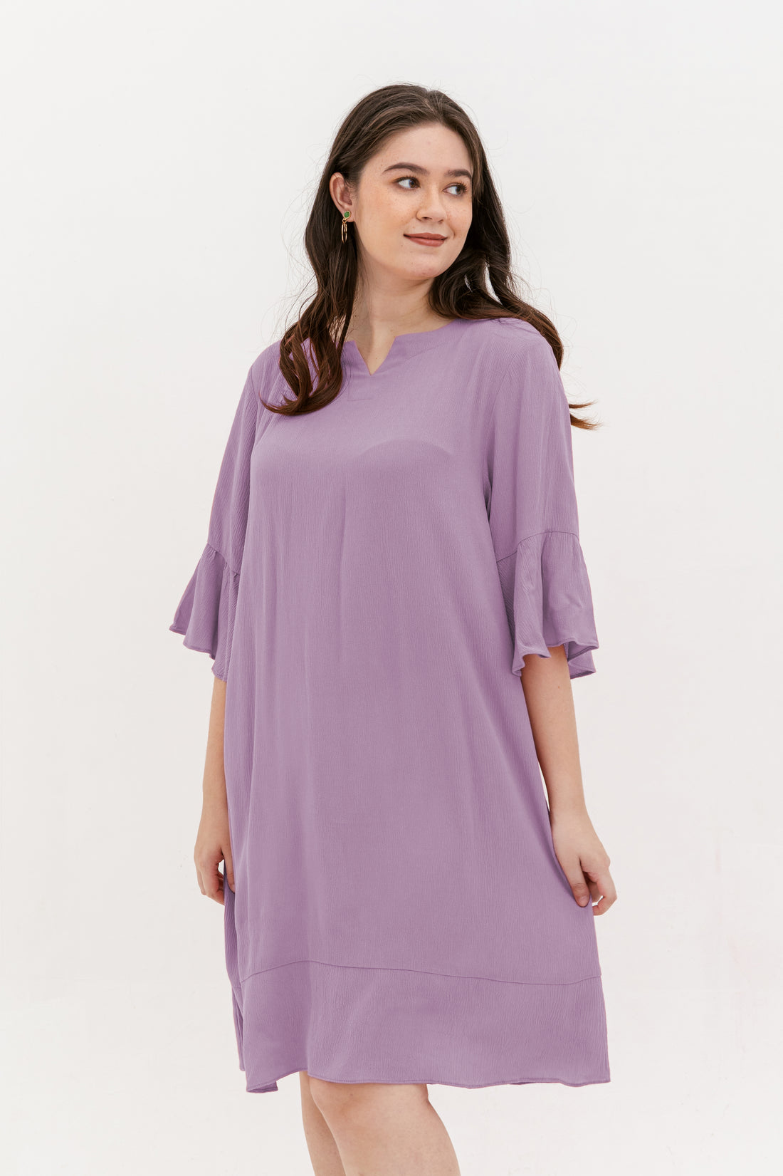 Lillian Trumpet Sleeve Dress In Mauve Purple