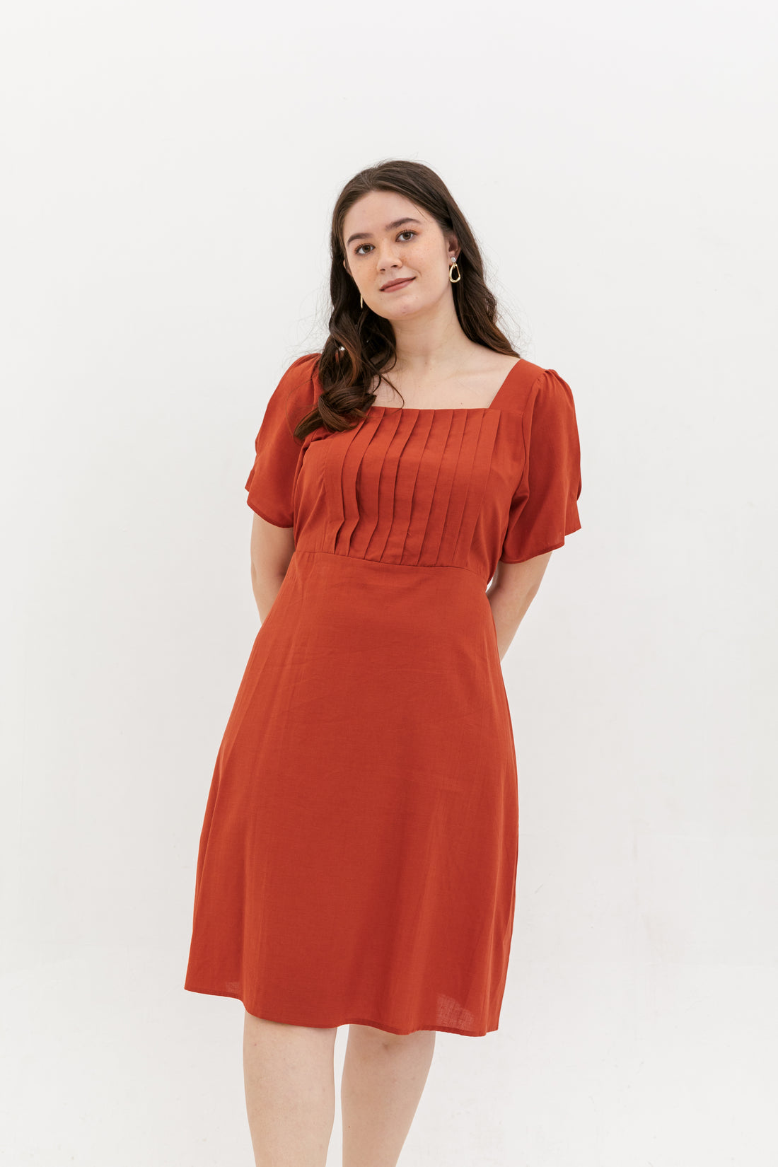 Georgia Pleated Dress In Vermillion