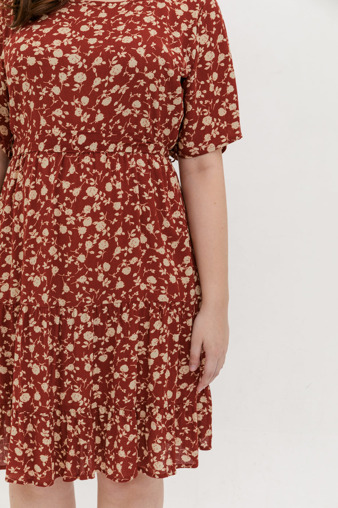Odelia Floral Dress In Red