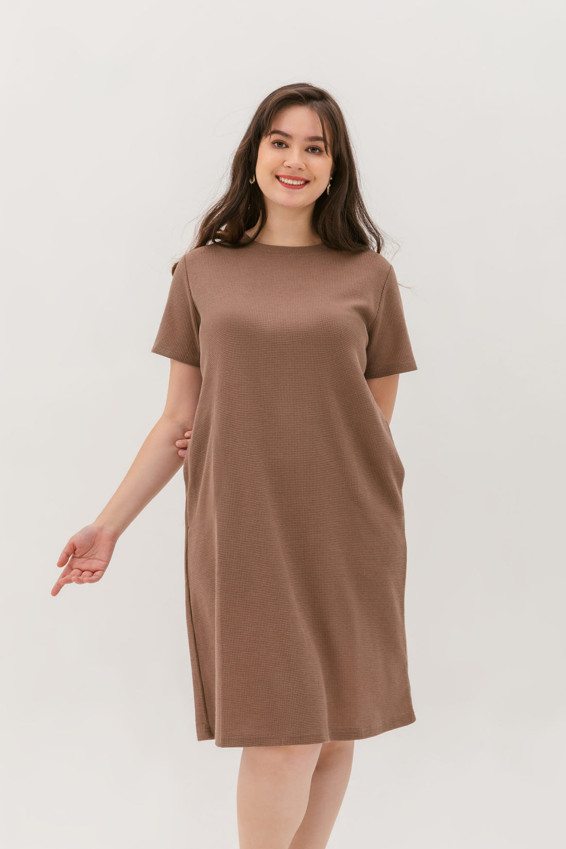 Kara Waffle Knit Midi Dress In Light Brown