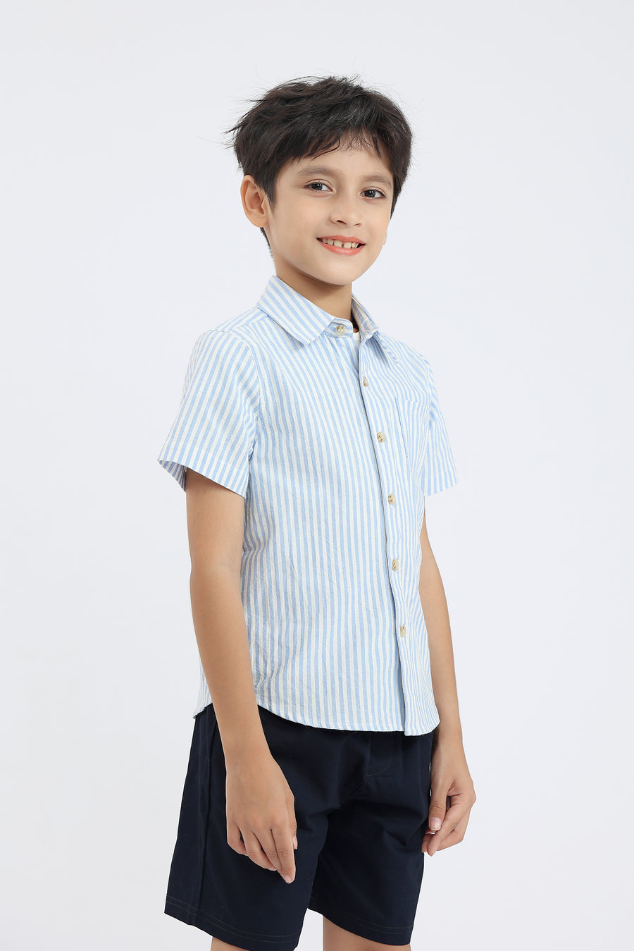 Ezra Button Shirt In Blue Stripes