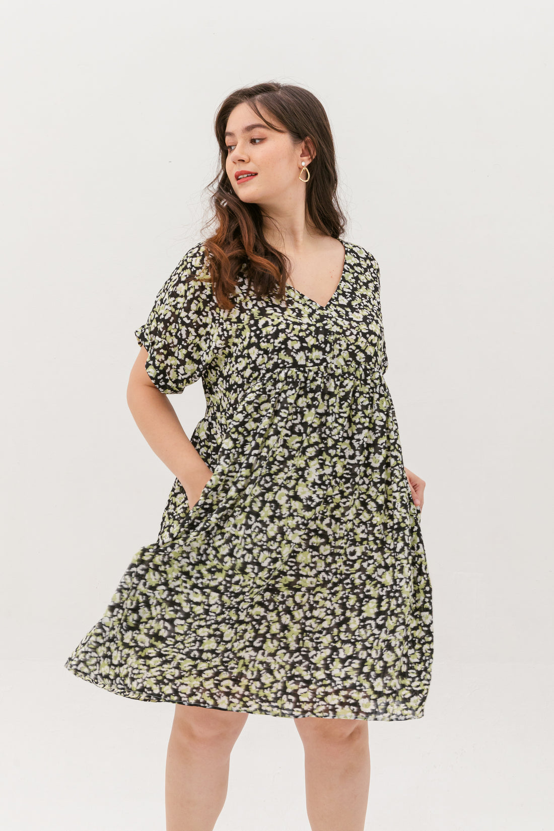 Hannah Babydoll Dress In Black-Green LaineCurve Hannah Babydoll Dress In Black-Green LaineCurve