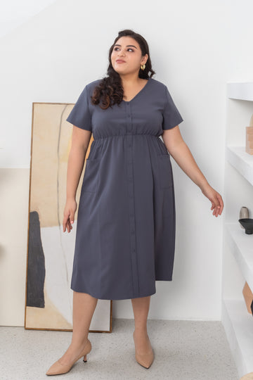 Felicity Midi Buttoned Dress In Graphite Grey