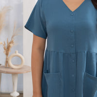 Olivia Buttoned Pocket Dress In Blue Jay