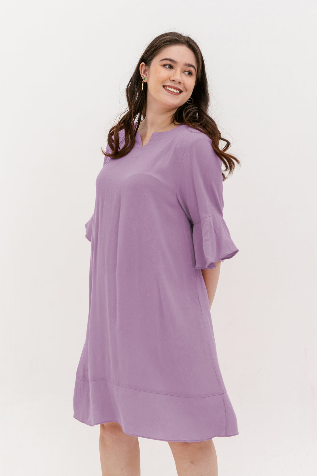 Lillian Trumpet Sleeve Dress In Mauve Purple